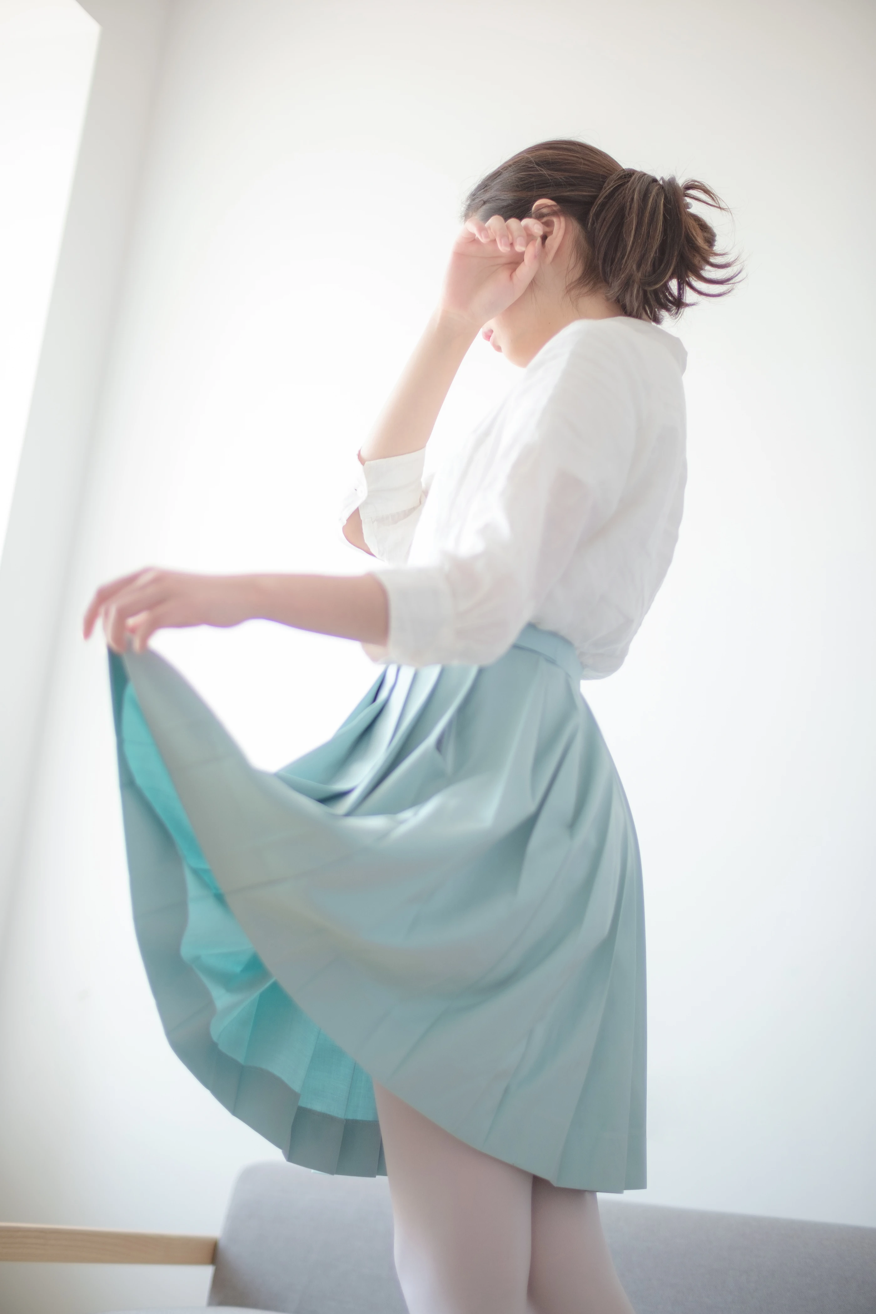 森萝财团 [R15-003] 水嫩白丝 [94P]插图1